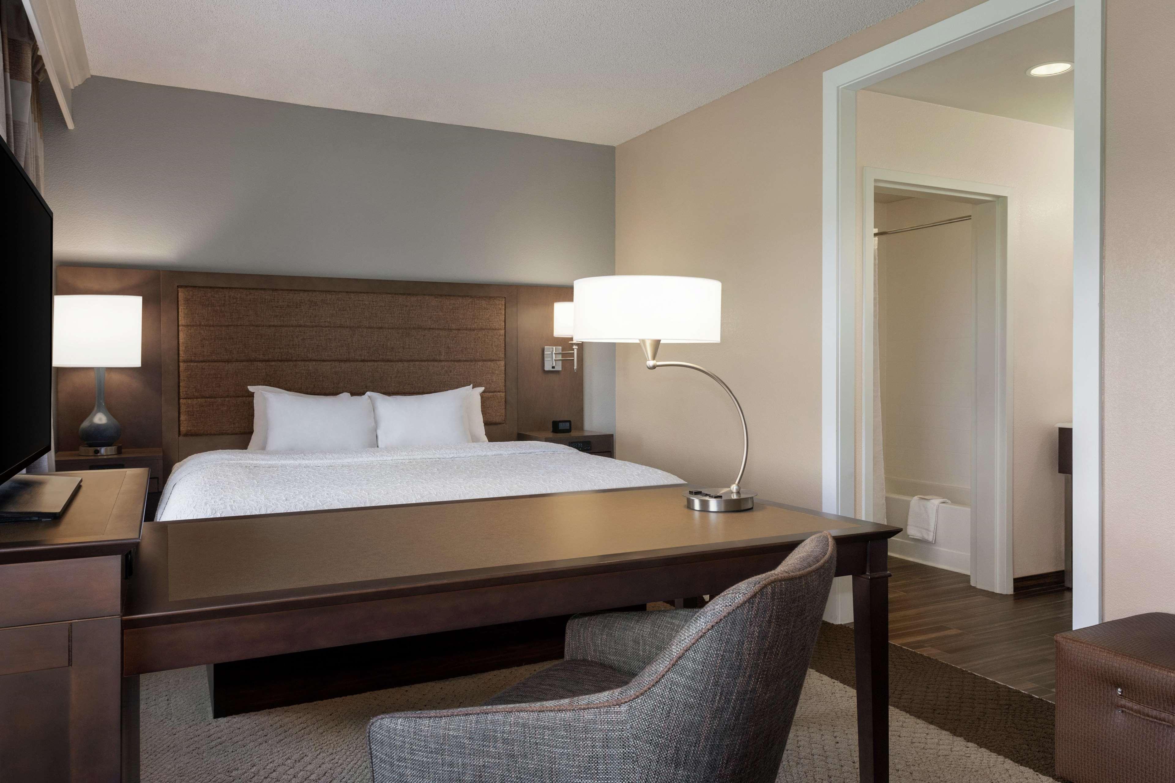 Hampton Inn & Suites Montgomery-Eastchase Екстериор снимка