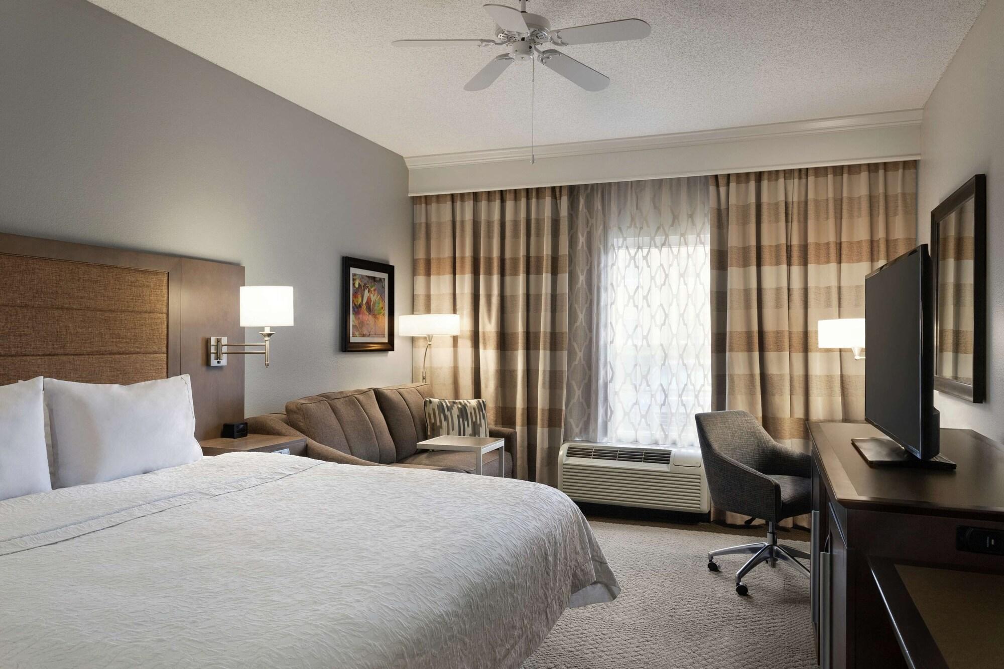 Hampton Inn & Suites Montgomery-Eastchase Екстериор снимка
