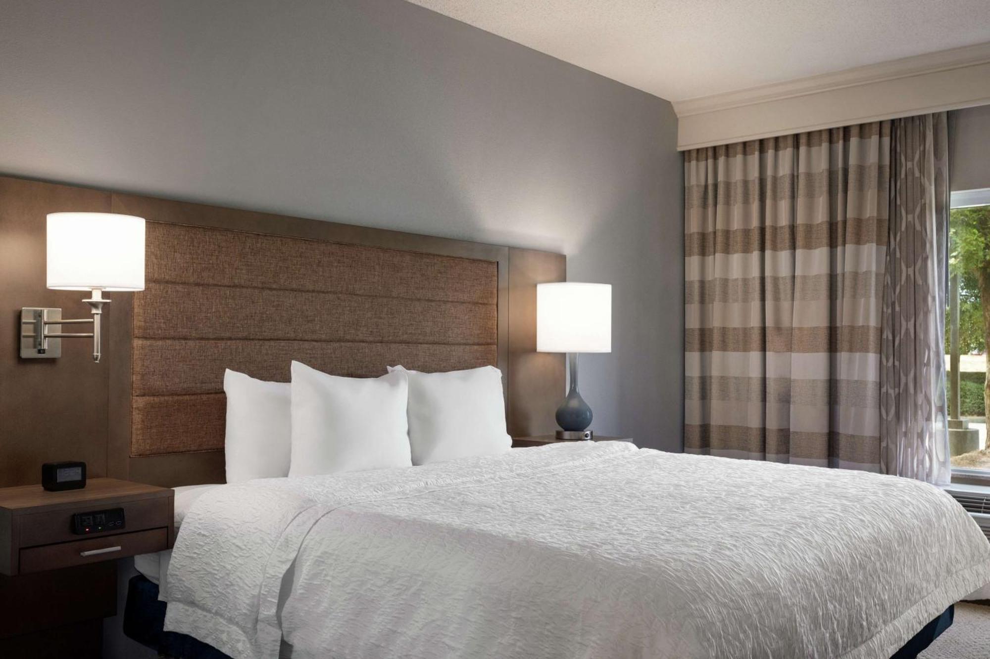 Hampton Inn & Suites Montgomery-Eastchase Екстериор снимка