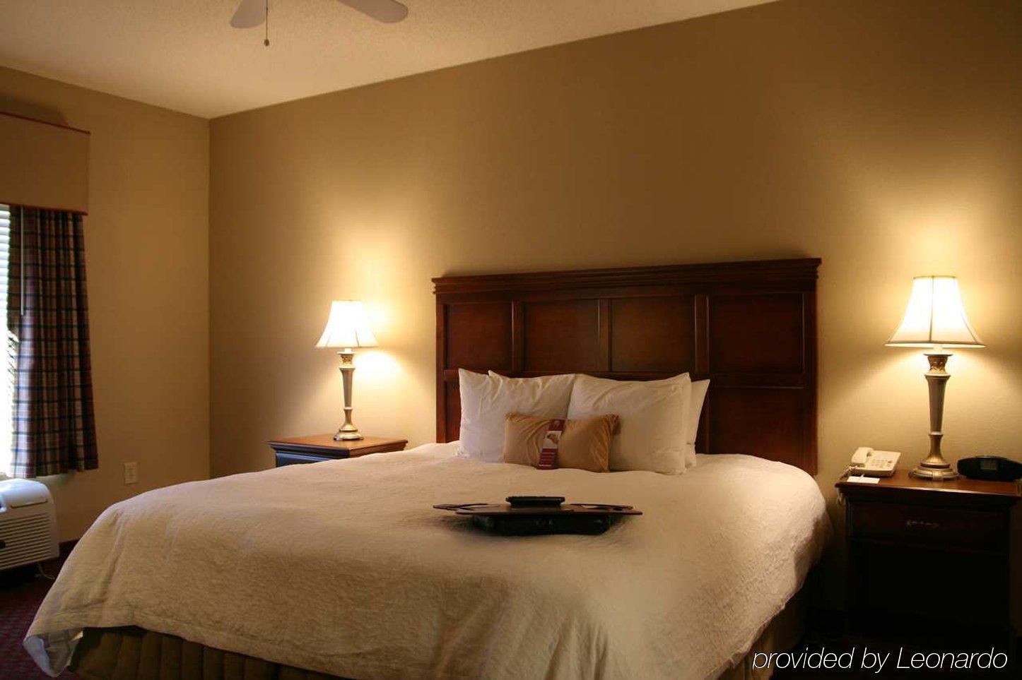 Hampton Inn & Suites Montgomery-Eastchase Стая снимка